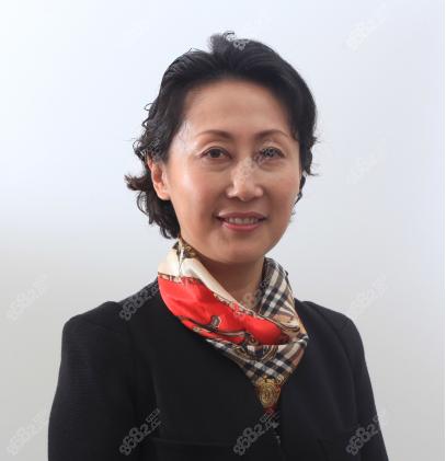 上海九院矫正牙齿医生怎么选?专业资质和案例哪个重要?-图1 上海九院矫正牙齿医生怎么选?专业资质和案例哪个重要?-图1