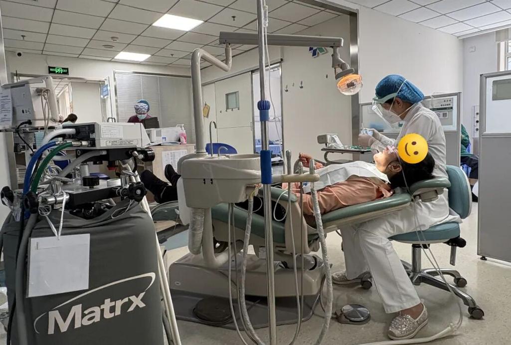 大连口腔医院牙齿矫正-图3