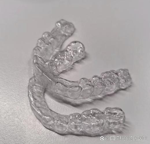 矫正时牙齿松动正常吗？原因及应对方法有哪些？-图1