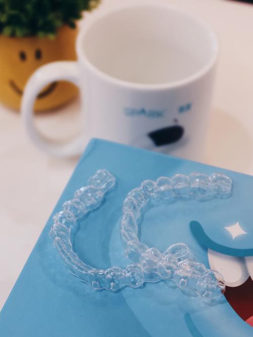 国产隐形矫正器效果靠谱吗？性价比如何？-图1