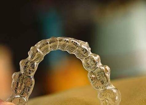 隐形牙齿矫正器团购，低价真的靠谱吗？质量与效果有保障吗？-图1