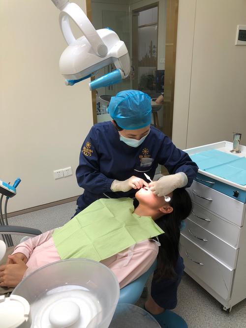 牙齿矫正去哪家医院好？靠谱口腔医院推荐怎么选？-图2