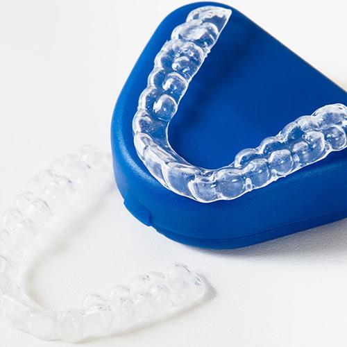 牙齿隐形矫正那里好-图1