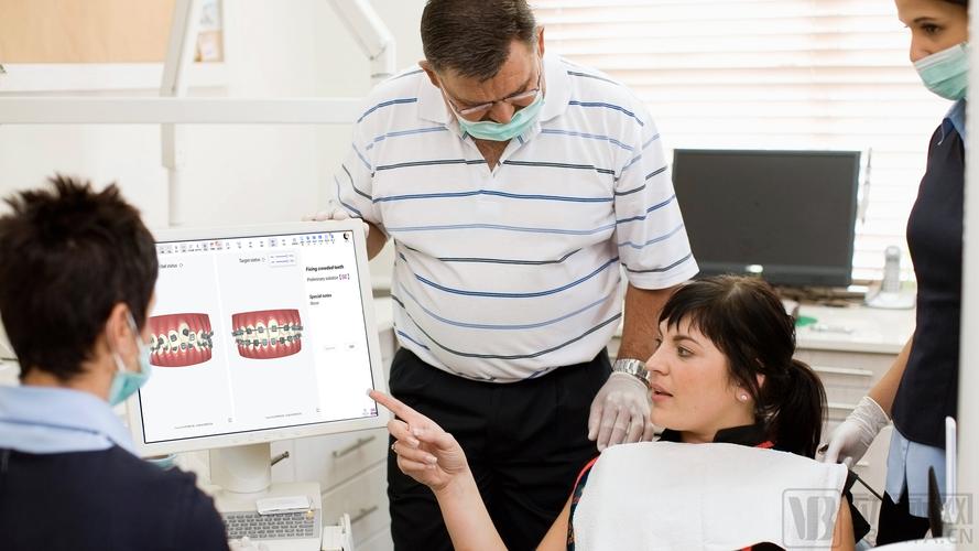 美国牙齿矫正技术-图1 美国牙齿矫正技术-图1