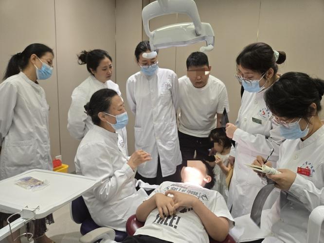 西安交大矫正牙齿效果如何？-图1