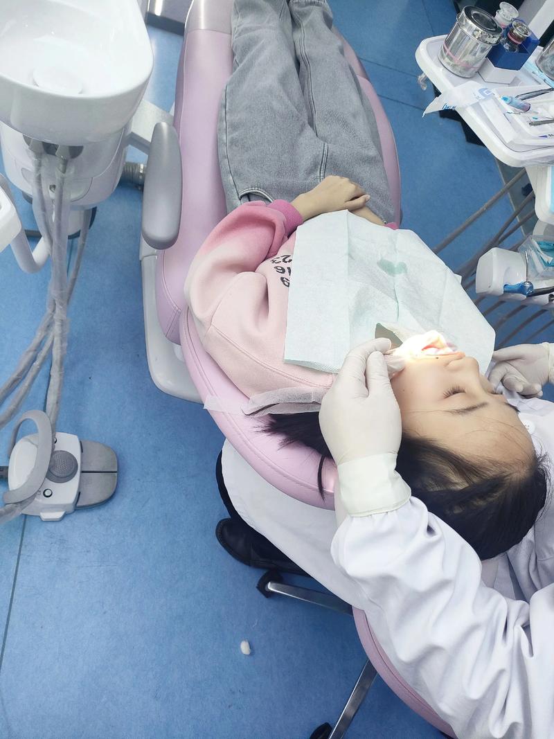 小s女儿矫正牙齿-图2 小s女儿矫正牙齿-图2