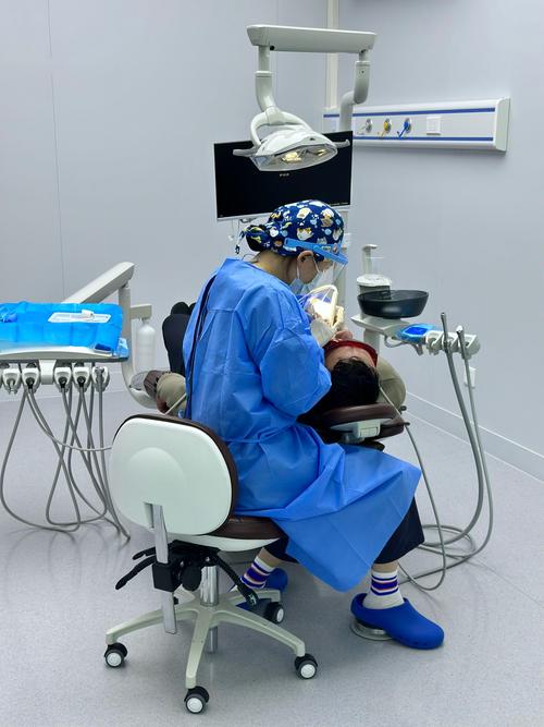 医大二院牙齿矫正效果如何？适合哪些情况？-图2