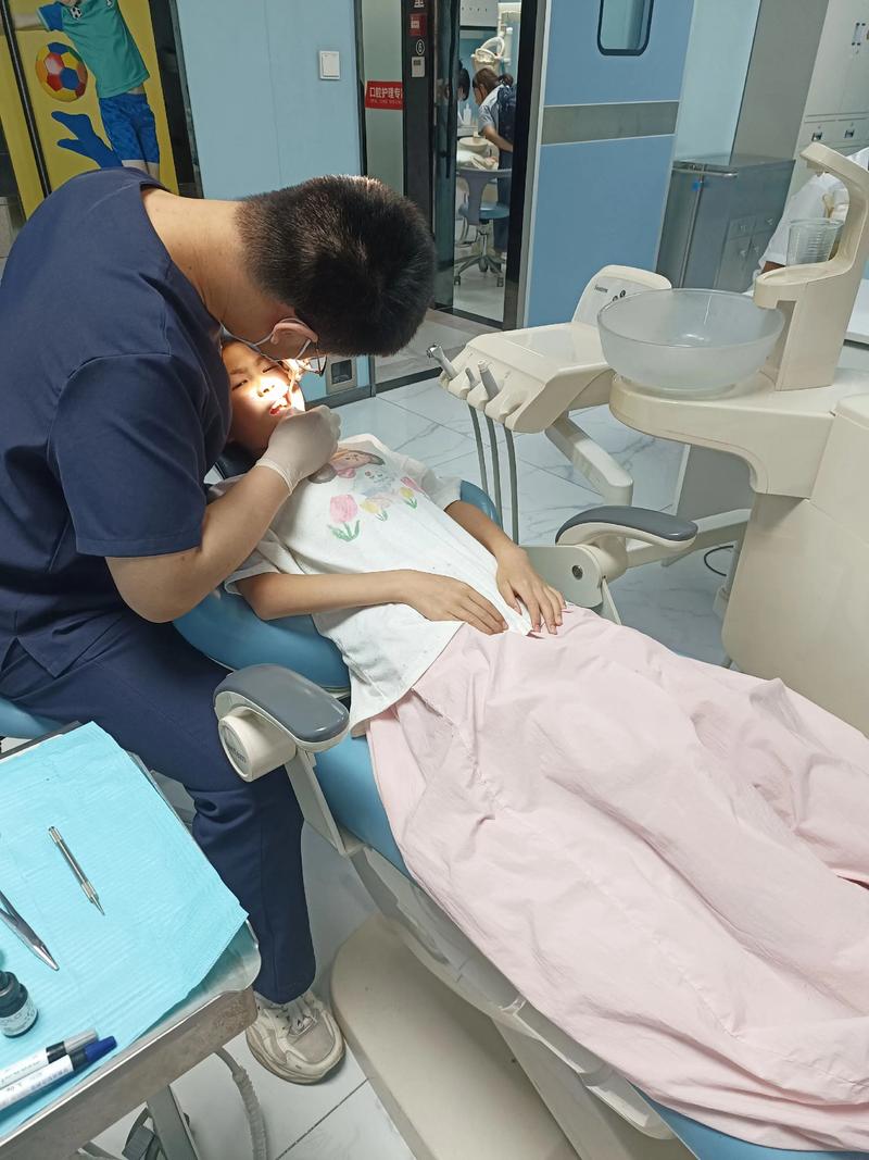 牙齿矫正过程视频，真实过程到底如何呢？-图3