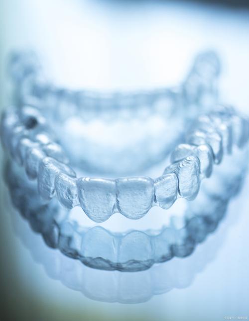 最新牙齿矫正套矫正效果真的比传统方式更好吗？-图3