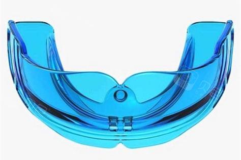 睡眠牙齿矫正器效果如何？能替代传统牙套吗？-图2